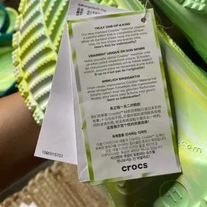 CROCS | Shoes | Margaritaville Limited Edition Green Marble  display picture 3